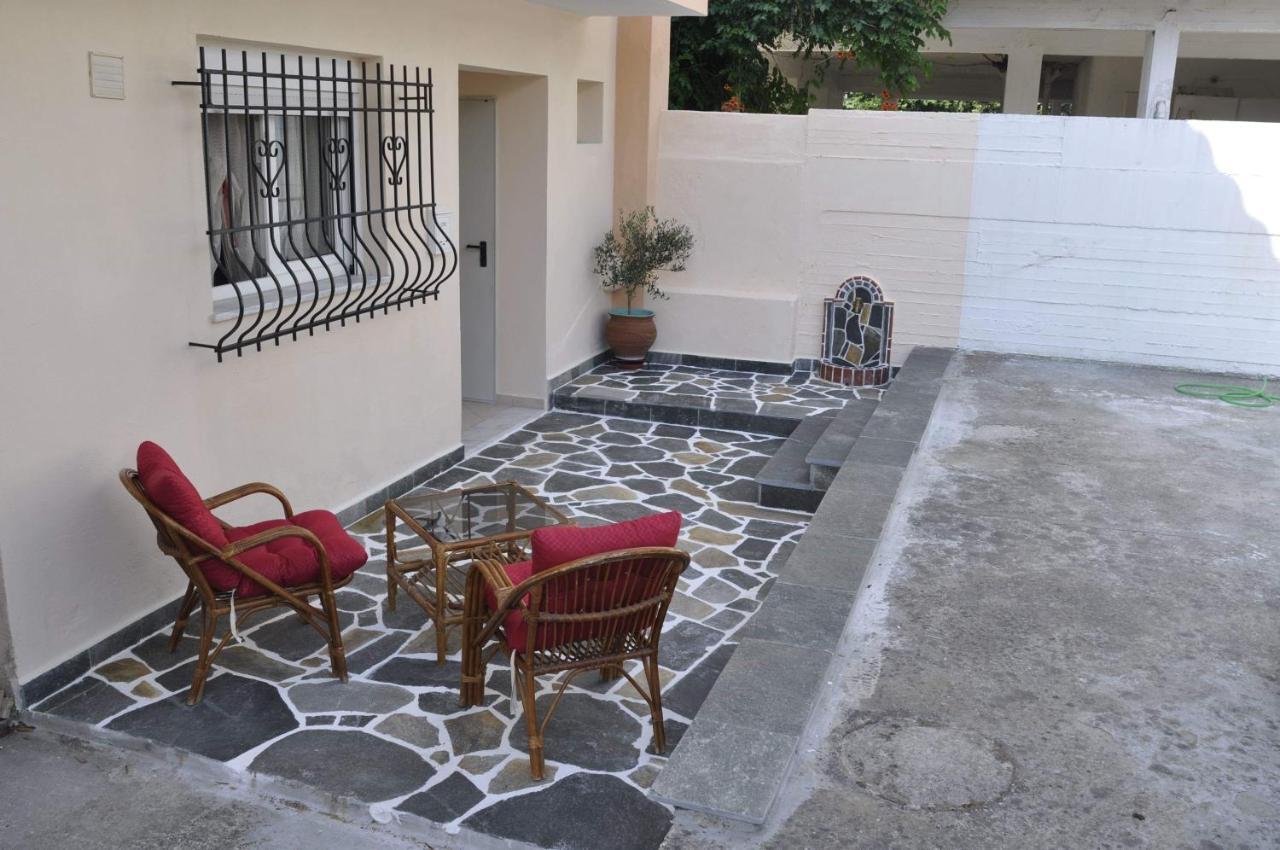 Feel Free Villa Paleo Tsifliki Exterior photo